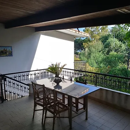 Casa Serusi Tatil Evi Copanello